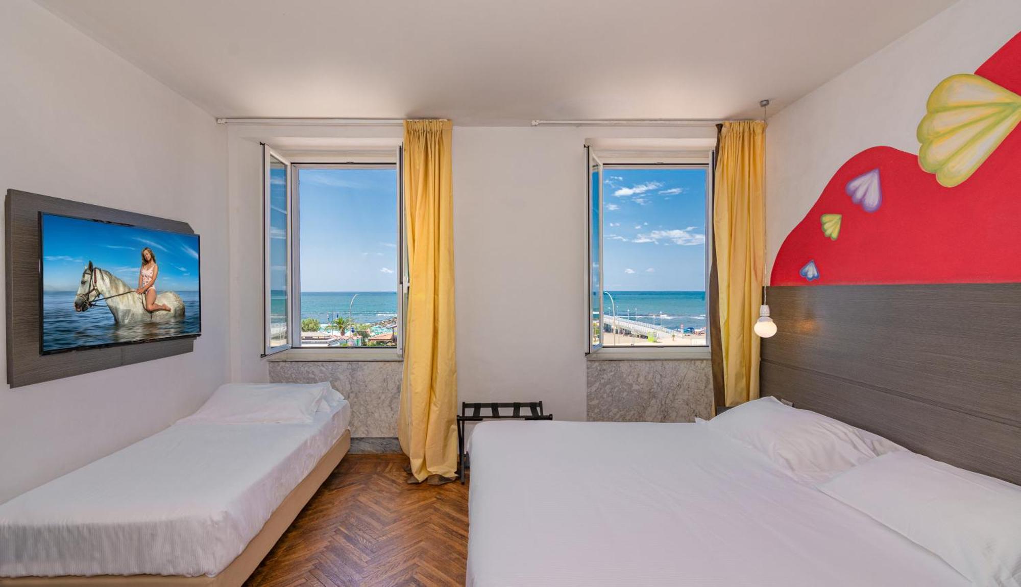 Hotel Tirreno Marina di Massa Zewnętrze zdjęcie