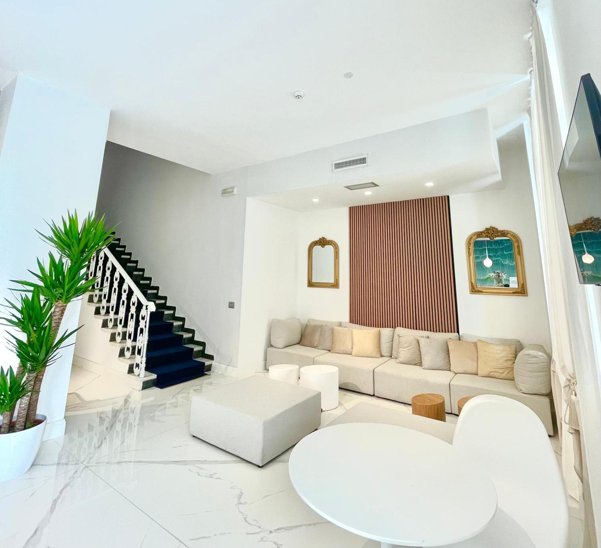 Hotel Tirreno Marina di Massa Zewnętrze zdjęcie