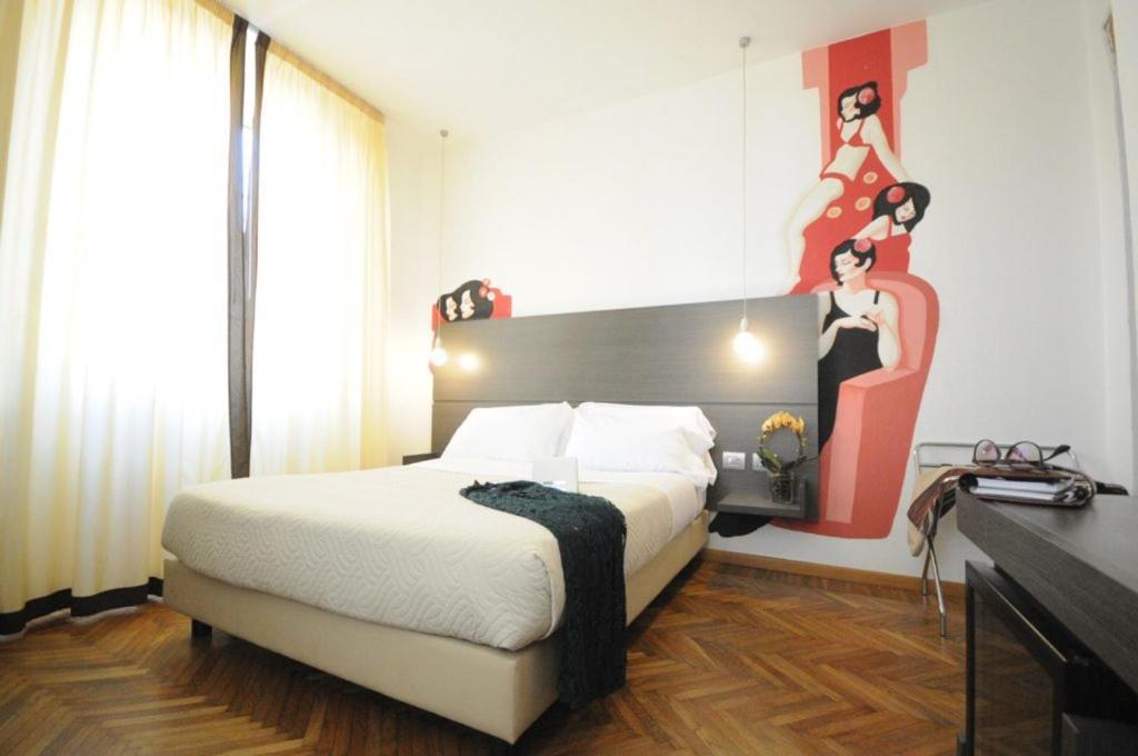 Hotel Tirreno Marina di Massa Zewnętrze zdjęcie