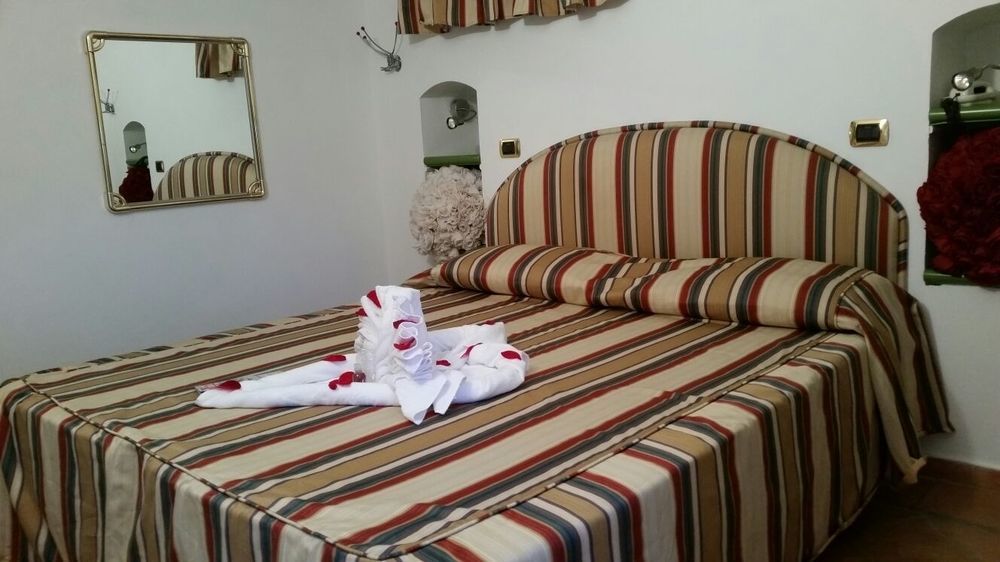 Hotel Tirreno Marina di Massa Zewnętrze zdjęcie